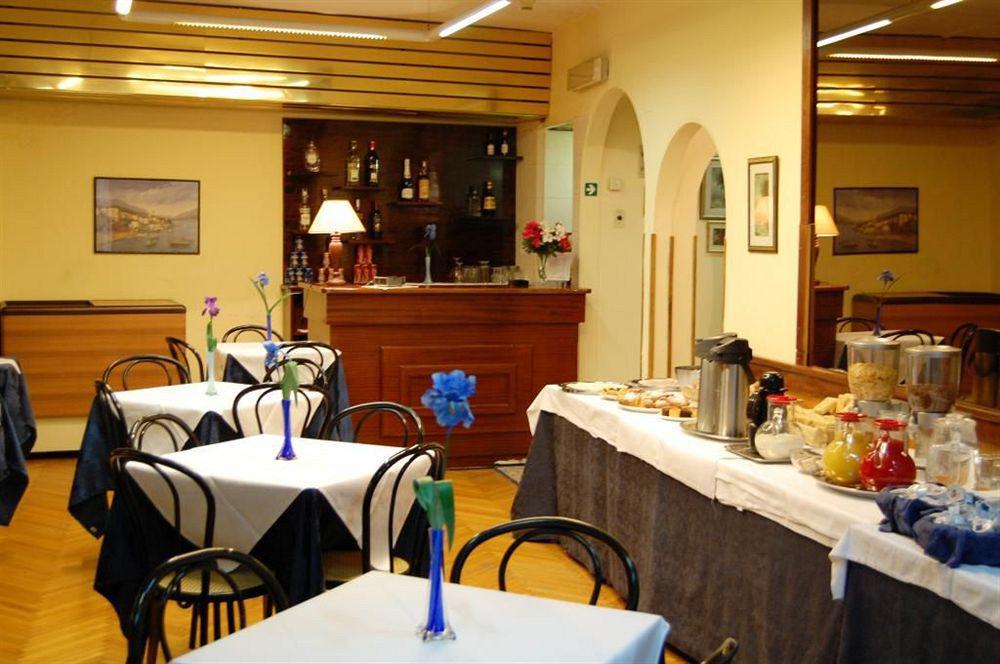 Hotel Ascot Florencia Restaurante foto